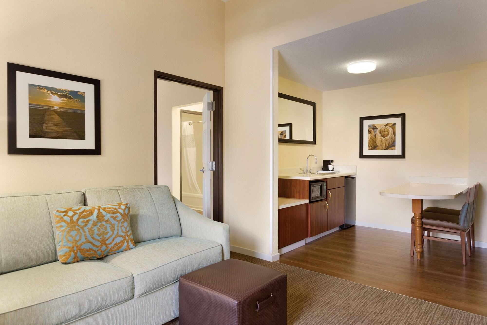 Hampton Inn & Suites Tarpon Springs Exterior photo