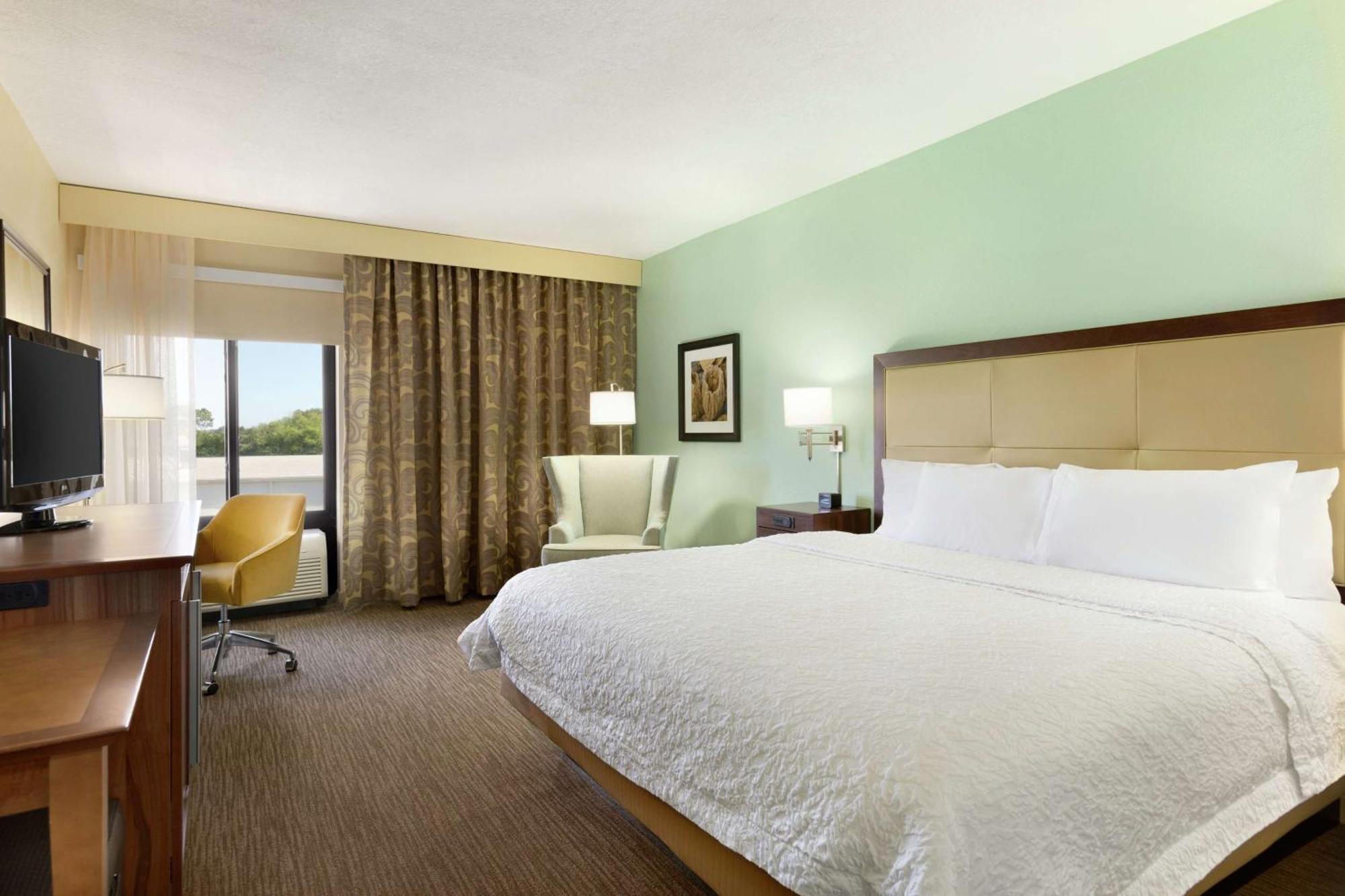 Hampton Inn & Suites Tarpon Springs Exterior photo