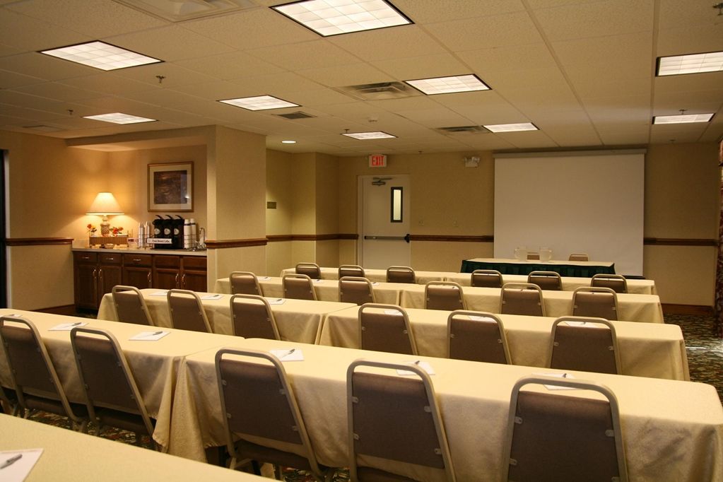 Hampton Inn & Suites Tarpon Springs Facilities photo
